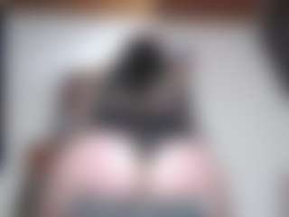 Live cam show with squiirtmachine - Thick on Lustler
