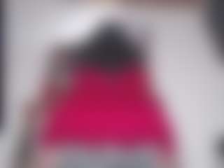 squiirtmachine MILF webcam performer live streaming