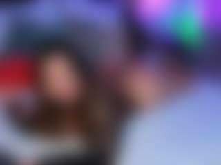 Live cam show with Mollywhite - Riding on Stripli.com