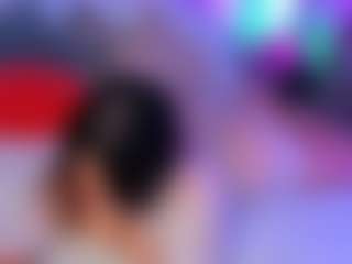 Live cam show with Mollywhite - Riding on CamClone