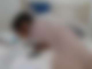 Live cam show with THE EMPRESS - Spoiled on boobsie.com
