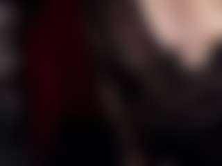 Live cam show with MistressMia - Worship on StripNow