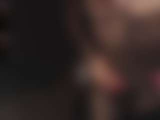 Live cam show with MistressMia - Worship on SpankPalCams