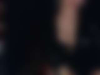 MistressMia MILF webcam performer live streaming