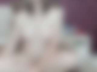 Live cam show with katlea - Big Clit on friskycurves.com