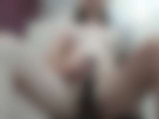 katlea MILF webcam performer live streaming