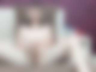 Live cam show with katlea - Big Clit on Camsoda Late Night