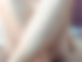 Live cam show with katlea - Big Clit on Big Tits