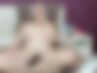 Live cam show with katlea - Big Clit on AdultVida.com