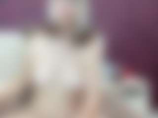 Live cam show with katlea - Big Clit on CSO-WL