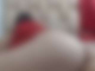 Live cam show with Ammy - Moan on hotwifechat.live