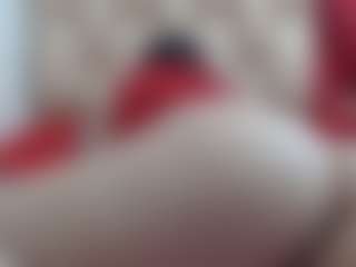 Live cam show with Ammy - Mature on fapnchat