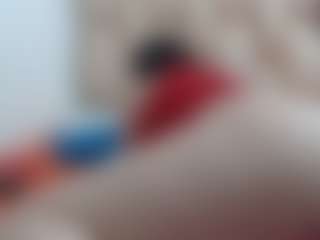 Live cam show with Ammy - Flashing on luckytryst.com