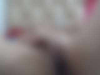 Live cam show with Ammy - Moan on pussylord.com