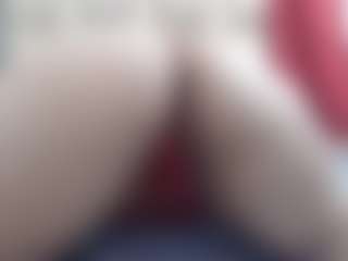 Live cam show with Ammy - BBW on CamClone