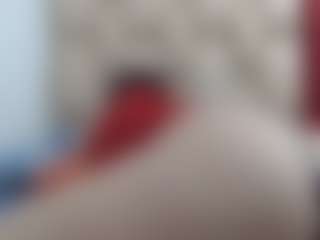 Live cam show with Ammy - Moan on LiveSexCams6
