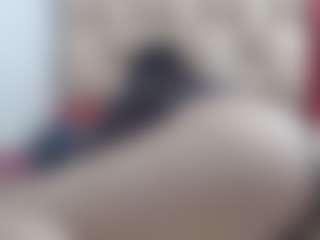 Live cam show with Ammy - Moan on Fling VIP Chat