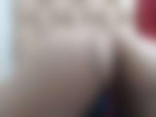 Live cam show with Ammy - Moan on Fling VIP Chat