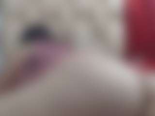 Live cam show with Ammy - Mature on liverealitysex.com