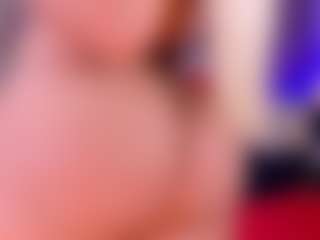 Live cam show with Celeste - Nora on Instabang