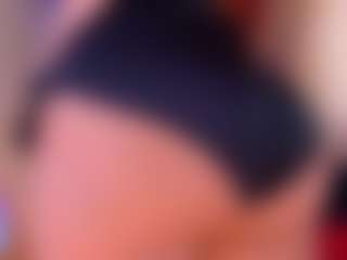 Live cam show with Celeste - Big Tits on pussylord.com