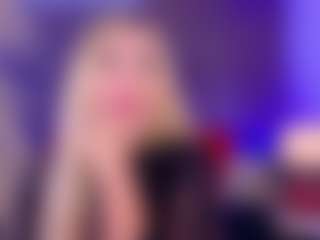 Live cam show with Celeste - Nora on madthumbs