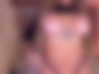 Live cam show with Celeste - Amateur MILF on luckytryst.com