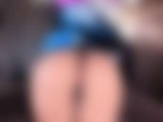 anthoneladoll's Live Sex Cam Show