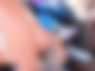 anthoneladoll's Live Sex Cam Show