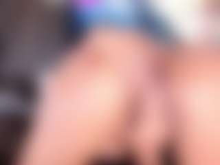 anthoneladoll's Live Sex Cam Show