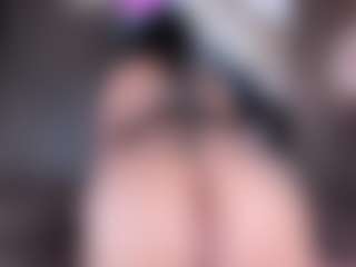 anthoneladoll's Live Sex Cam Show