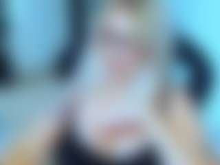 Live cam show with wowdanie - Glasses on CamwithHer
