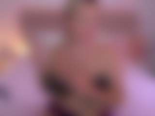 Live cam show with ameliwin - Virgin on madthumbs