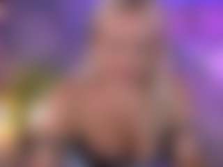 Live cam show with ameliwin - Suck on Camsoda