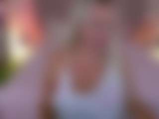 Live cam show with ameliwin - Roleplay on fuklive.com