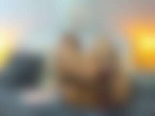 Live cam show with samsaylor - Ebony Petite on Camsoda