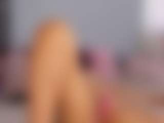 mollyybloom's Live Sex Cam Show
