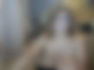 Live cam show with Rach - Snapchat on hotwifechat.live