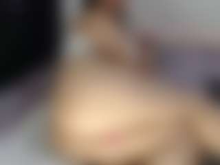 ALEXASWEET's Live Sex Cam Show
