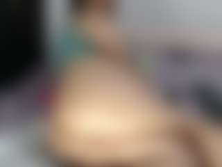 ALEXASWEET's Live Sex Cam Show