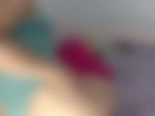 Live cam show with ALEXASWEET - Latina MILF on crypto-cams | colombia