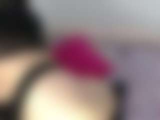 Live cam show with ALEXASWEET - Athletic on CamSodaAdn