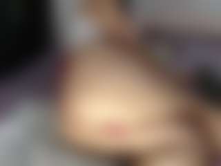 ALEXASWEET MILF webcam performer live streaming