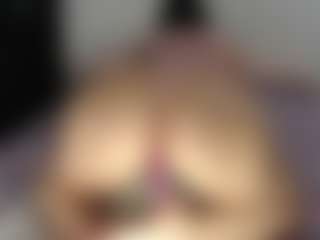 Live cam show with ALEXASWEET - Middle Aged on studioflirtlive.com