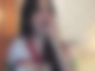 Live cam show with Lucia Valentina - Fuck on Mixed Magazine Live