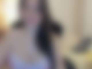 Live cam show with Lucia Valentina - Fuck on SquirtSoMuch