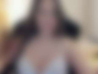 Lucia Valentina's Live Sex Cam Show
