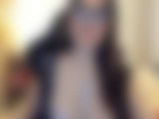 Live cam show with Lucia Valentina - Fuck on Soda Cam