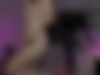 emma7 MILF webcam performer live streaming