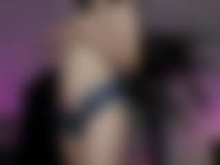 emma7's Live Sex Cam Show